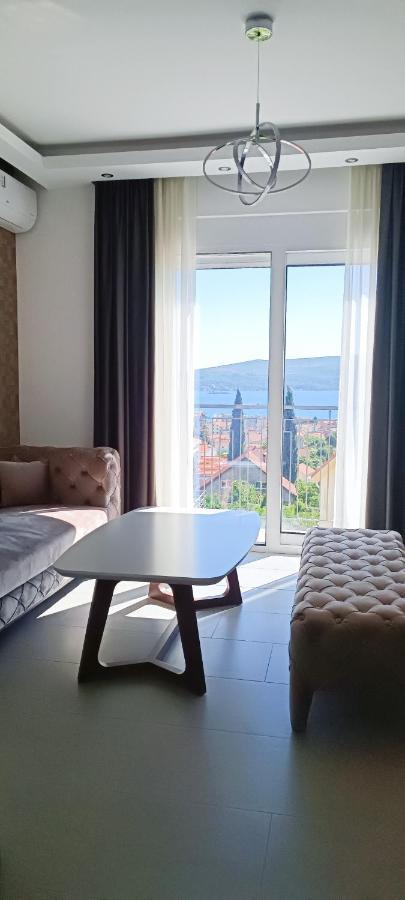 Eden Apartments Tivat Exteriér fotografie