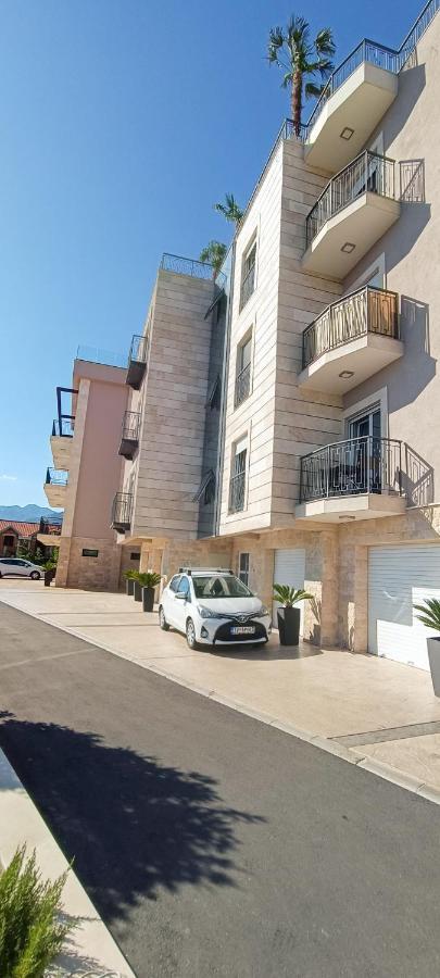 Eden Apartments Tivat Exteriér fotografie