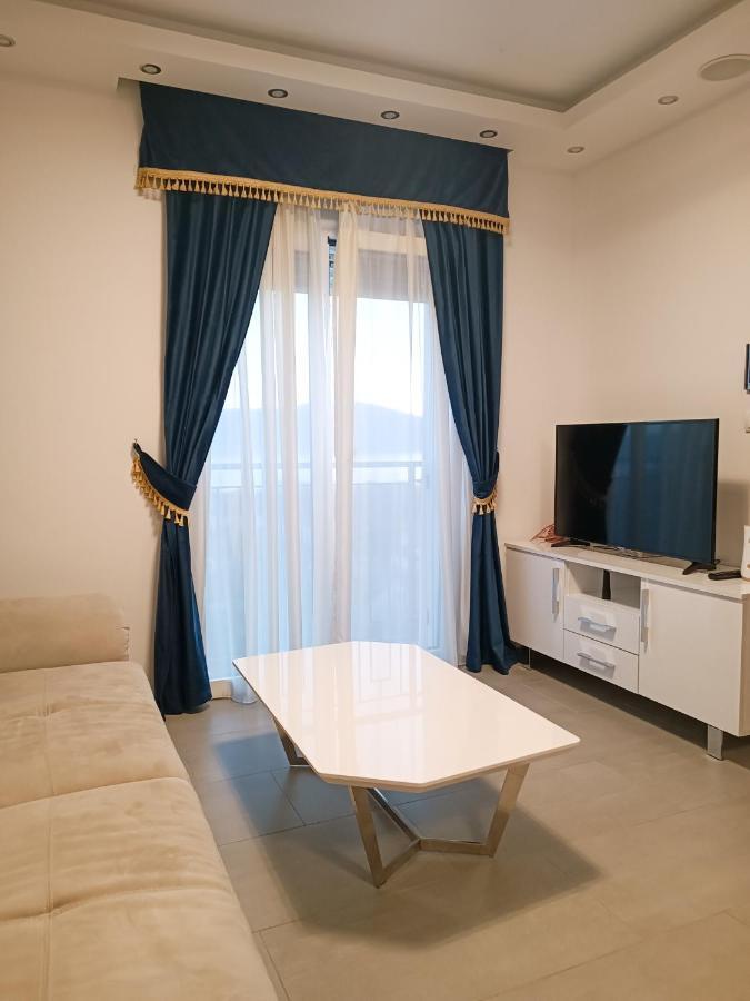 Eden Apartments Tivat Exteriér fotografie
